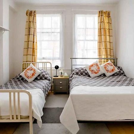 Homestay Near Tottenham Hotspur Stadium Londra Exterior foto