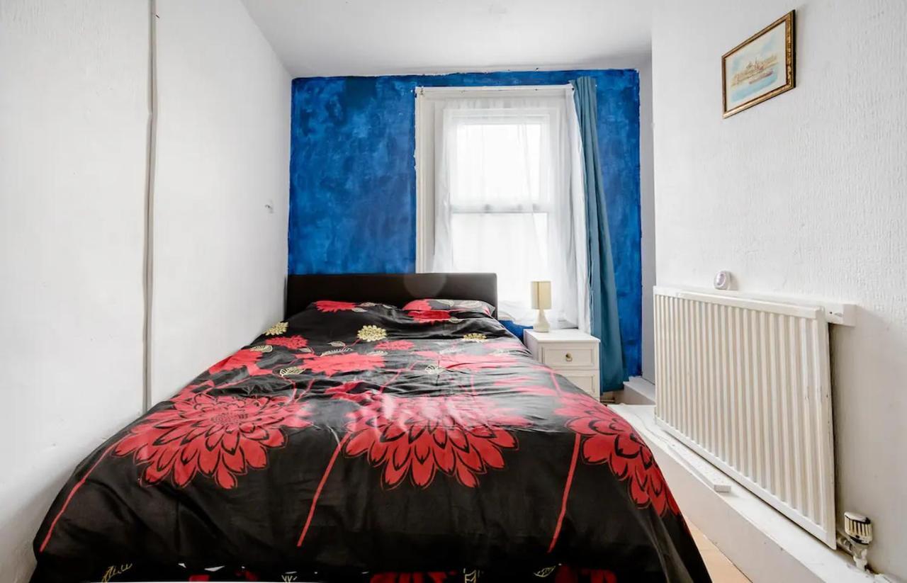 Homestay Near Tottenham Hotspur Stadium Londra Exterior foto